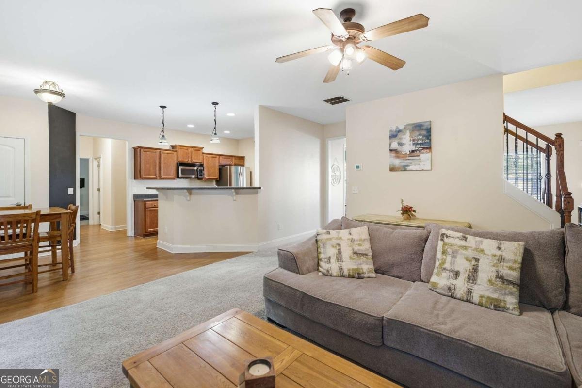 4273 Creekrun Circle Buford - Photo 11