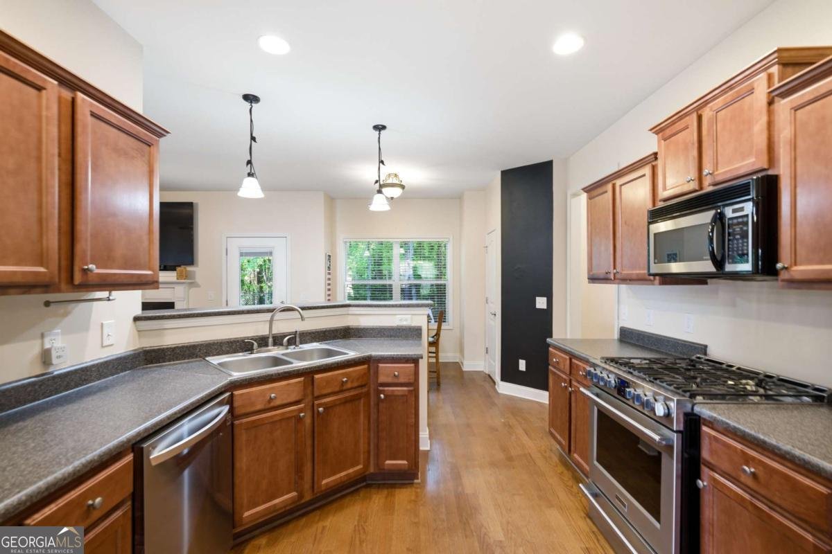 4273 Creekrun Circle Buford - Photo 15