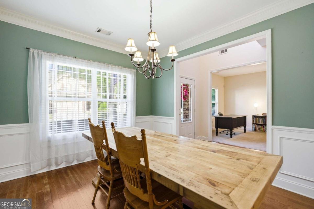 4273 Creekrun Circle Buford - Photo 19