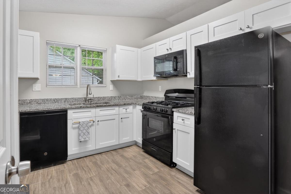4763 White Oak Path Stone Mountain - Photo 7