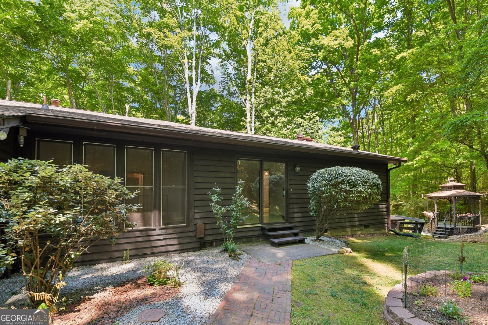 6825 White Mill Road Fairburn - Photo 1