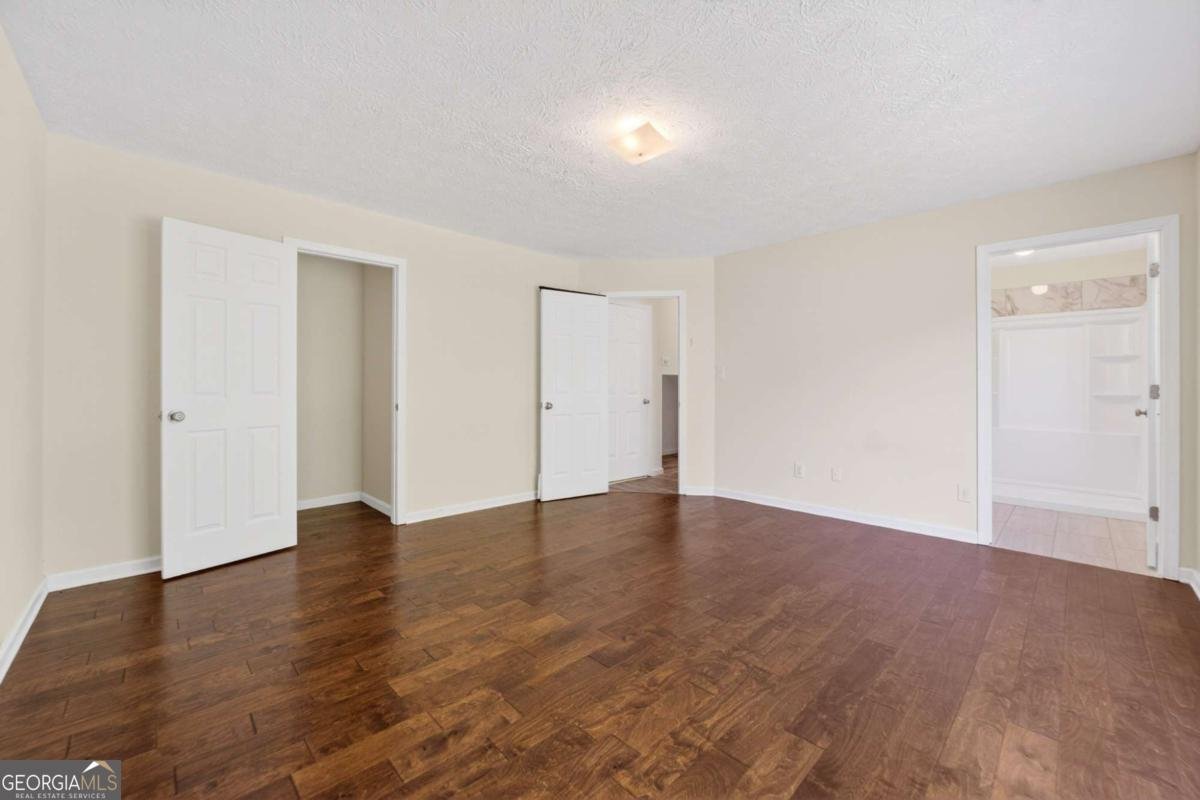 2915 Camelot Woods Drive Lawrenceville - Photo 10