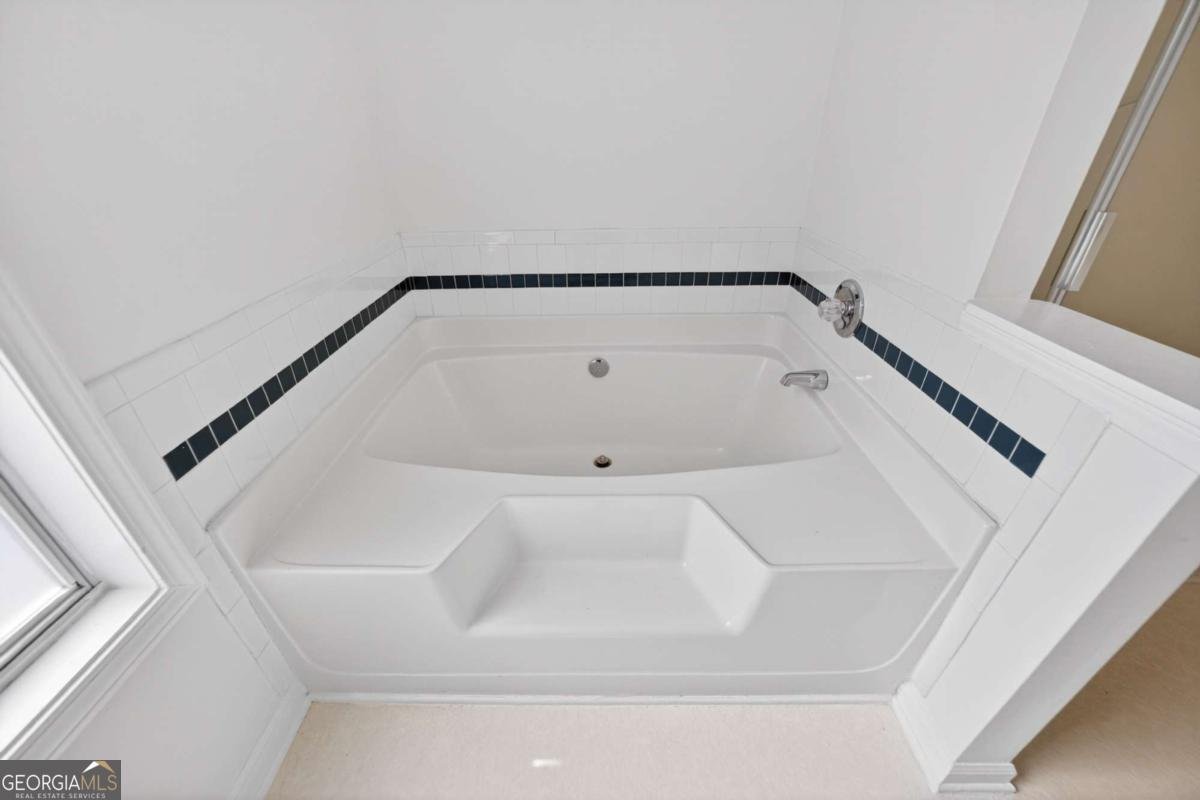 2915 Camelot Woods Drive Lawrenceville - Photo 22