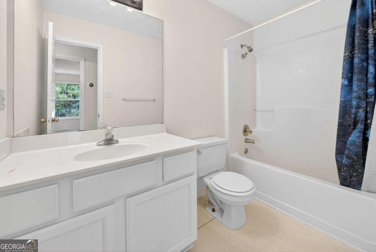 2915 Camelot Woods Drive Lawrenceville - Photo 24