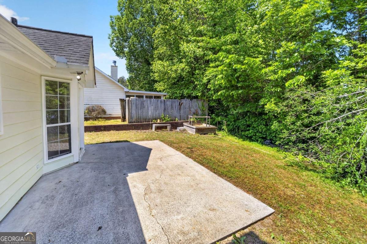 2915 Camelot Woods Drive Lawrenceville - Photo 32