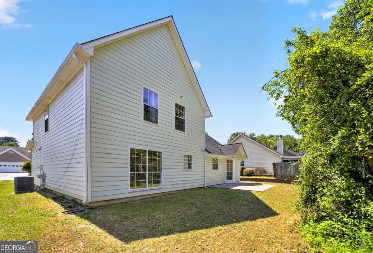 2915 Camelot Woods Drive Lawrenceville - Photo 33