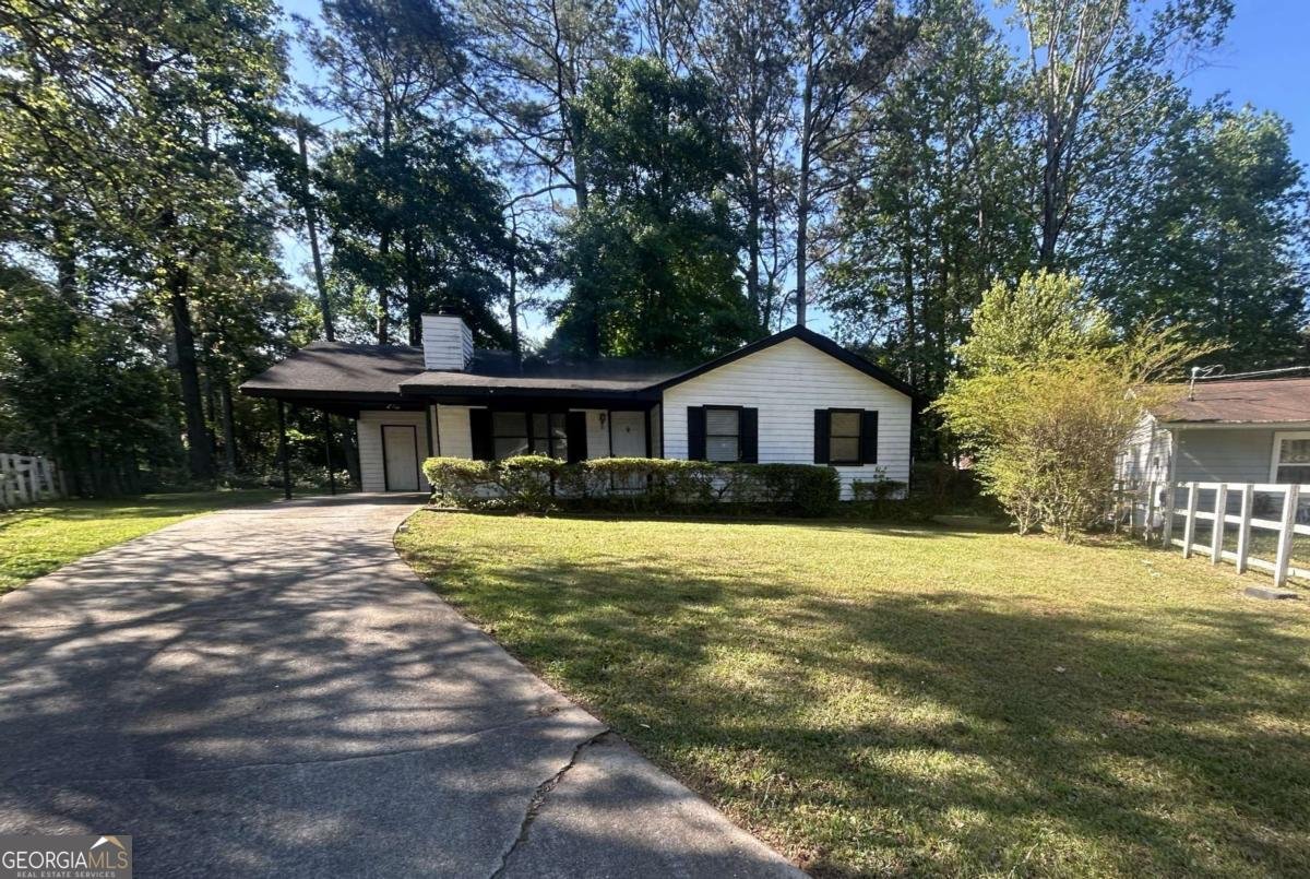 9182 Bent Pine Court Covington - Photo 1