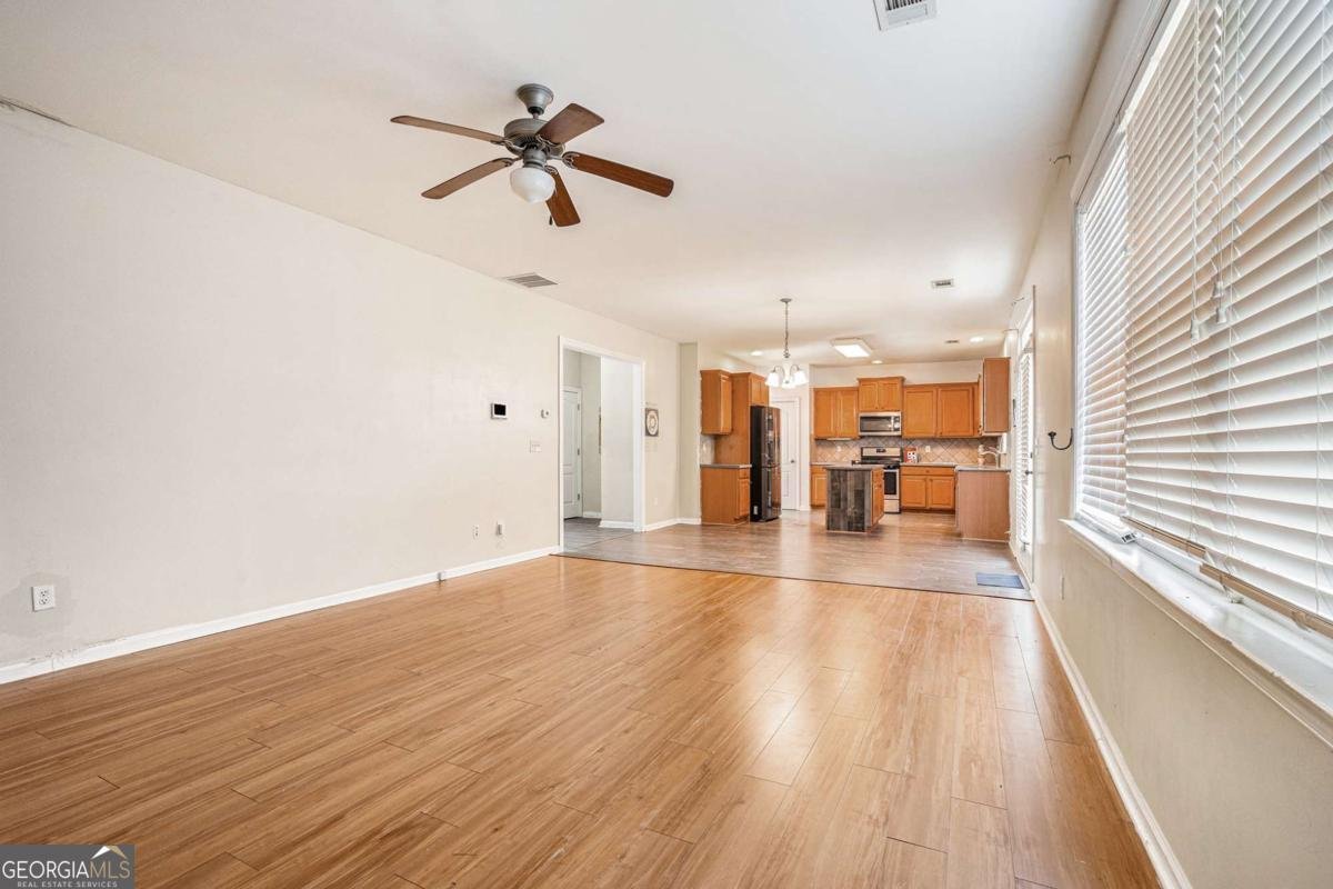 3745 PARK HILL Circle Loganville - Photo 10