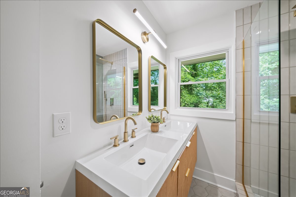 1309 Avonwood Circle Atlanta - Photo 11