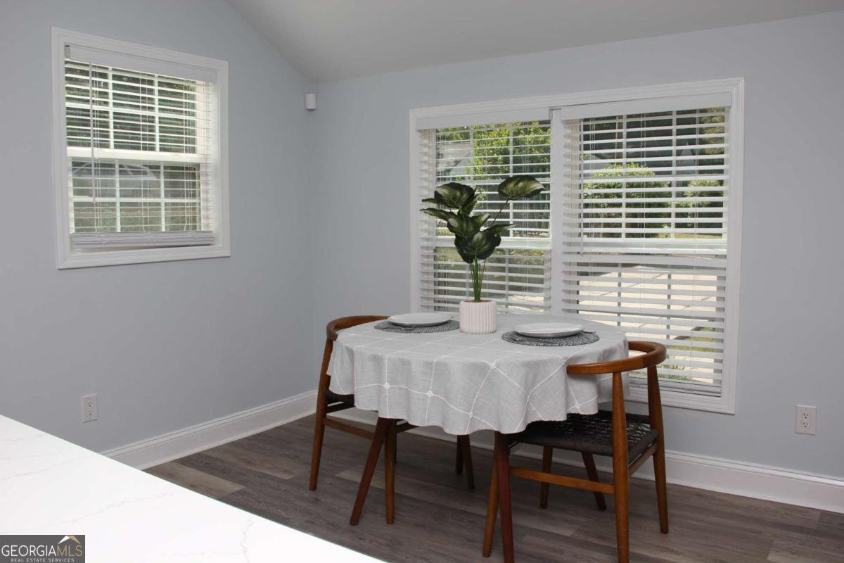 1841 Bayberry Drive Atlanta - Photo 8