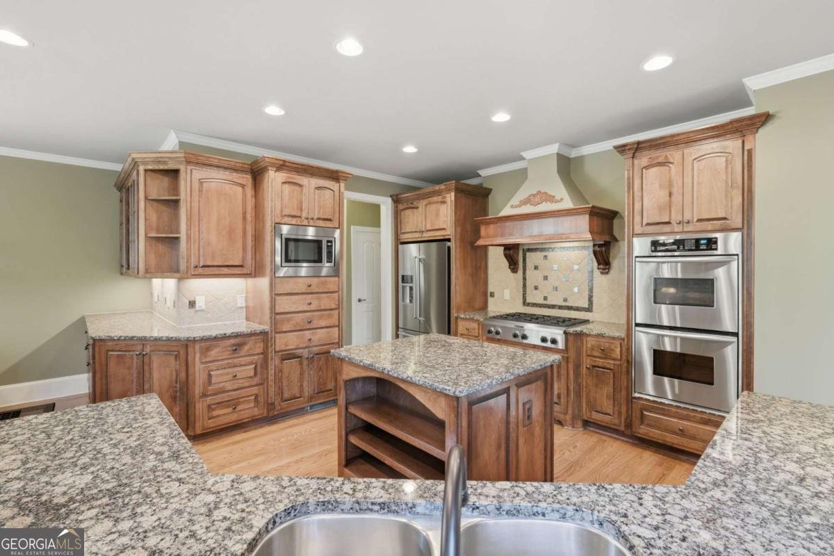 3501 Falls Branch Court Buford - Photo 33