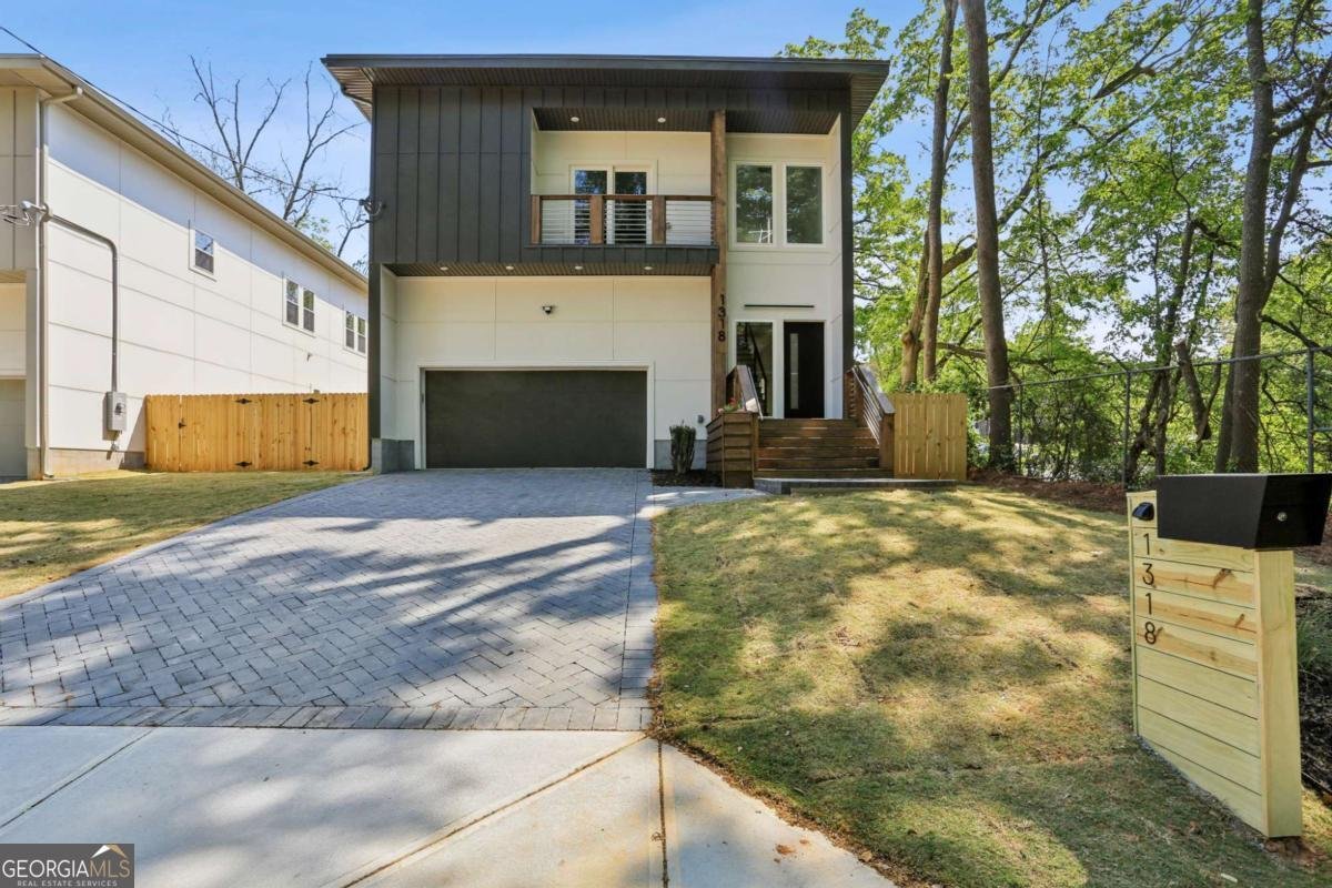 1318 Pine Avenue Atlanta - Photo 1