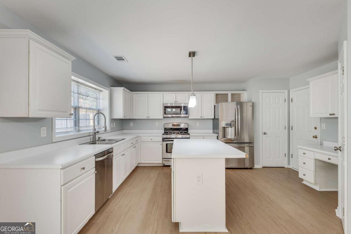 395 Waddington Trail Johns Creek - Photo 10