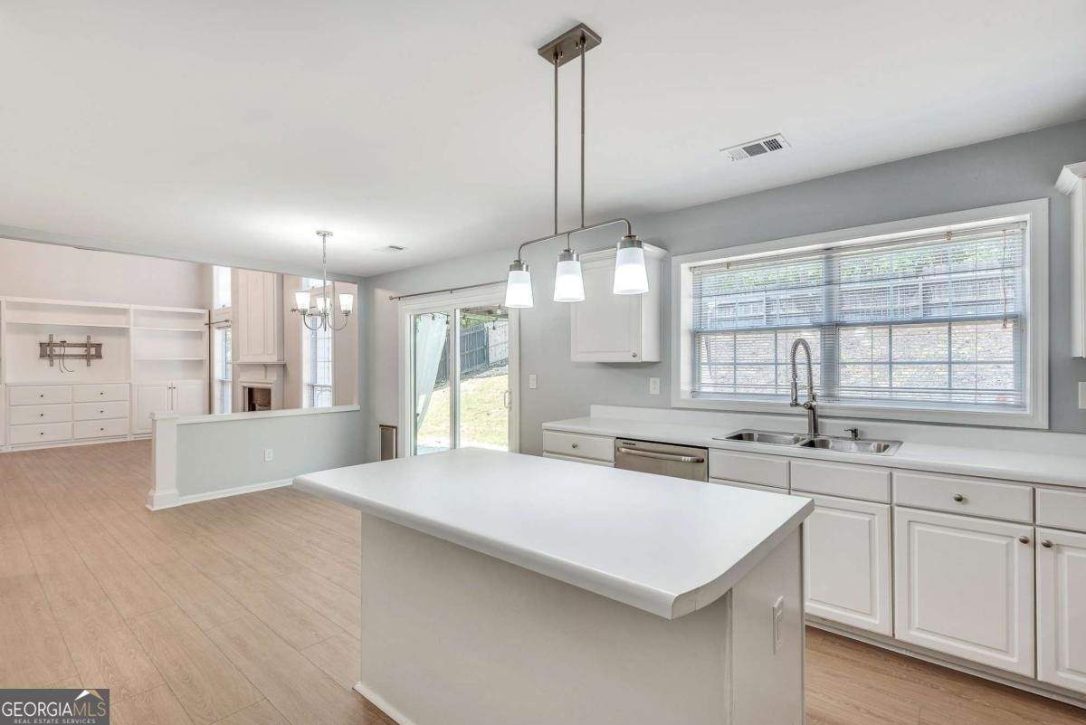 395 Waddington Trail Johns Creek - Photo 12