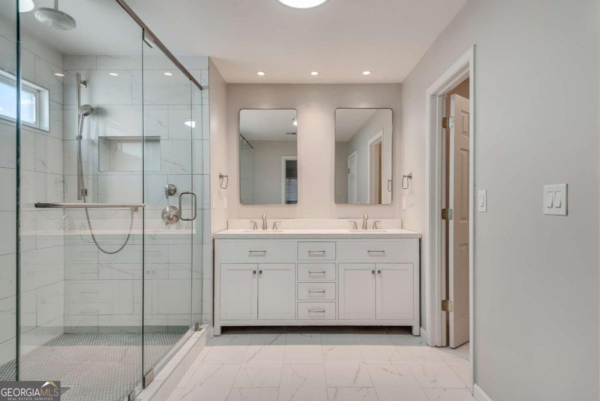 395 Waddington Trail Johns Creek - Photo 16