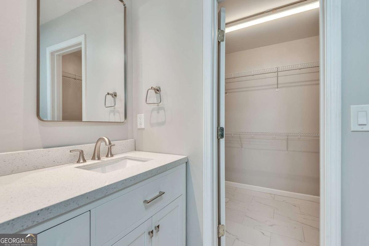 395 Waddington Trail Johns Creek - Photo 17