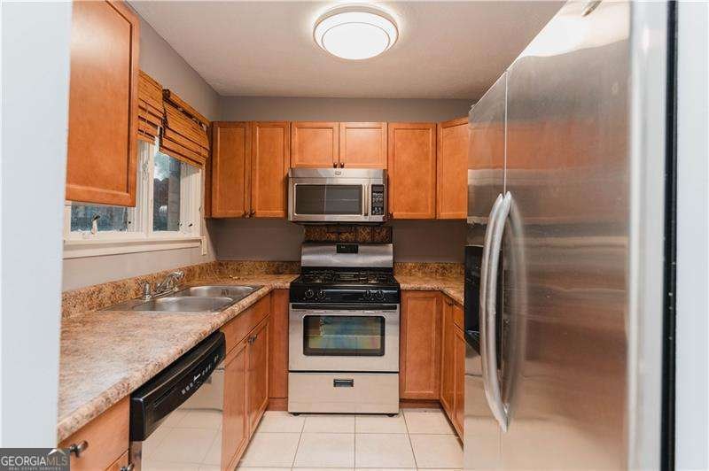 1196 Ashborough Drive Marietta - Photo 15