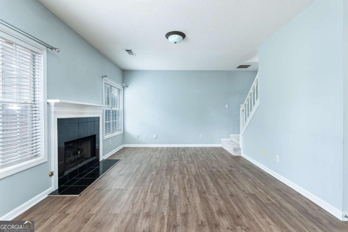 6635 Wellesley Drive Riverdale - Photo 8