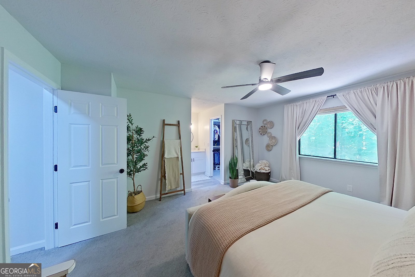 5438 Martins Crossing Road Stone Mountain - Photo 13