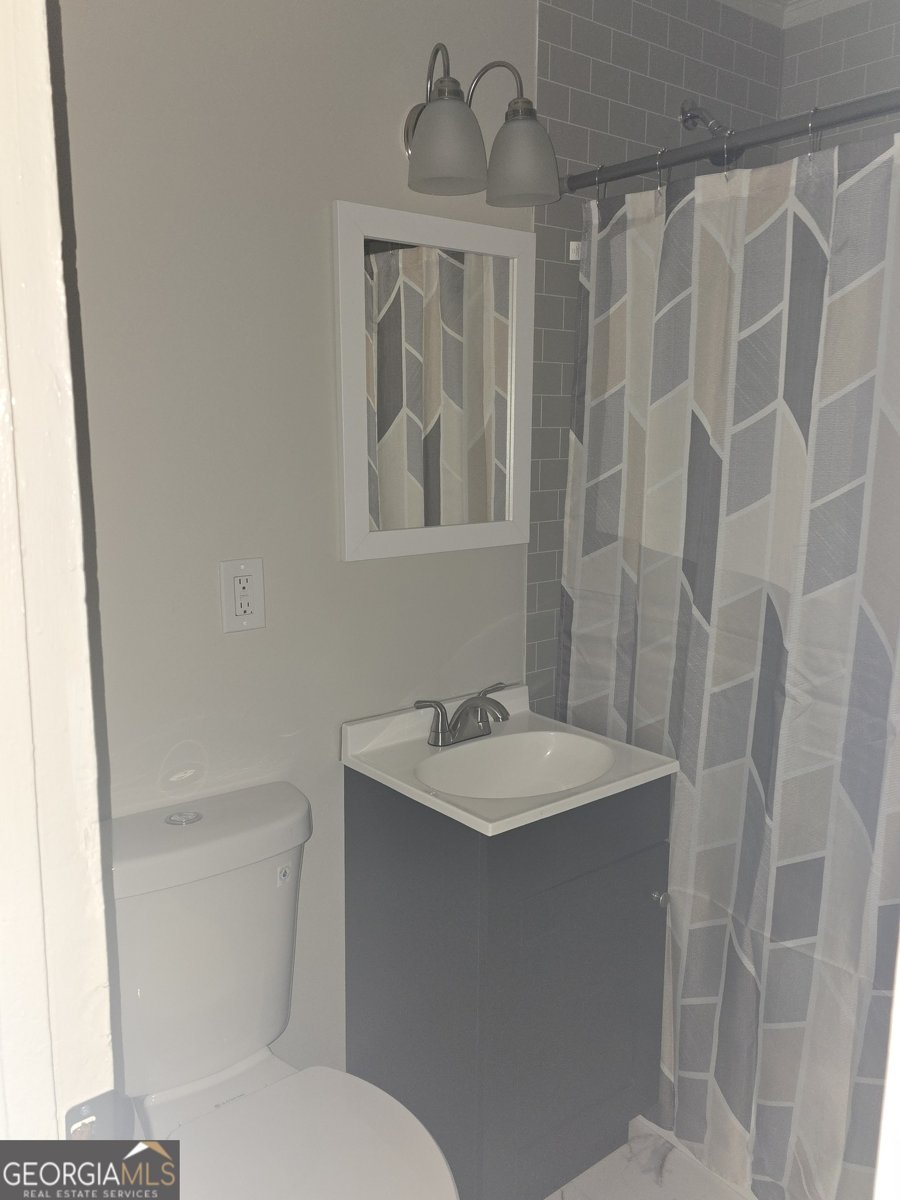 2970 Emerson Circle Macon - Photo 8