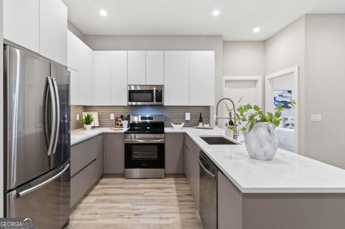 1155 Custer Avenue Atlanta - Photo 10