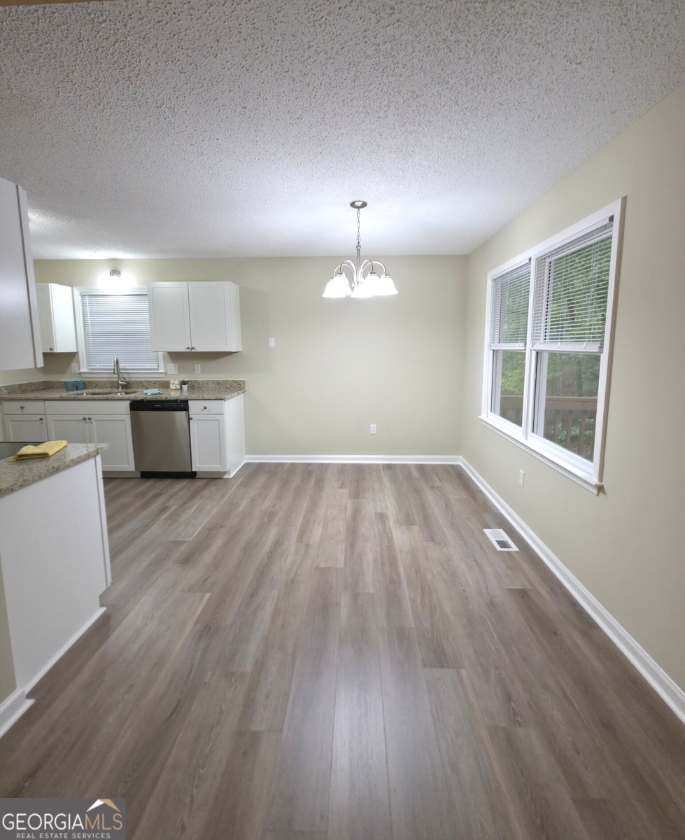 158 Hidden Timber Lane Athens - Photo 6