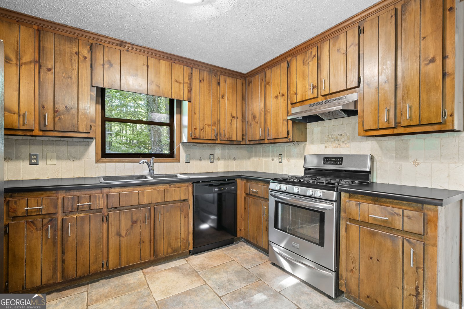 306 Covey Court Woodstock - Photo 7