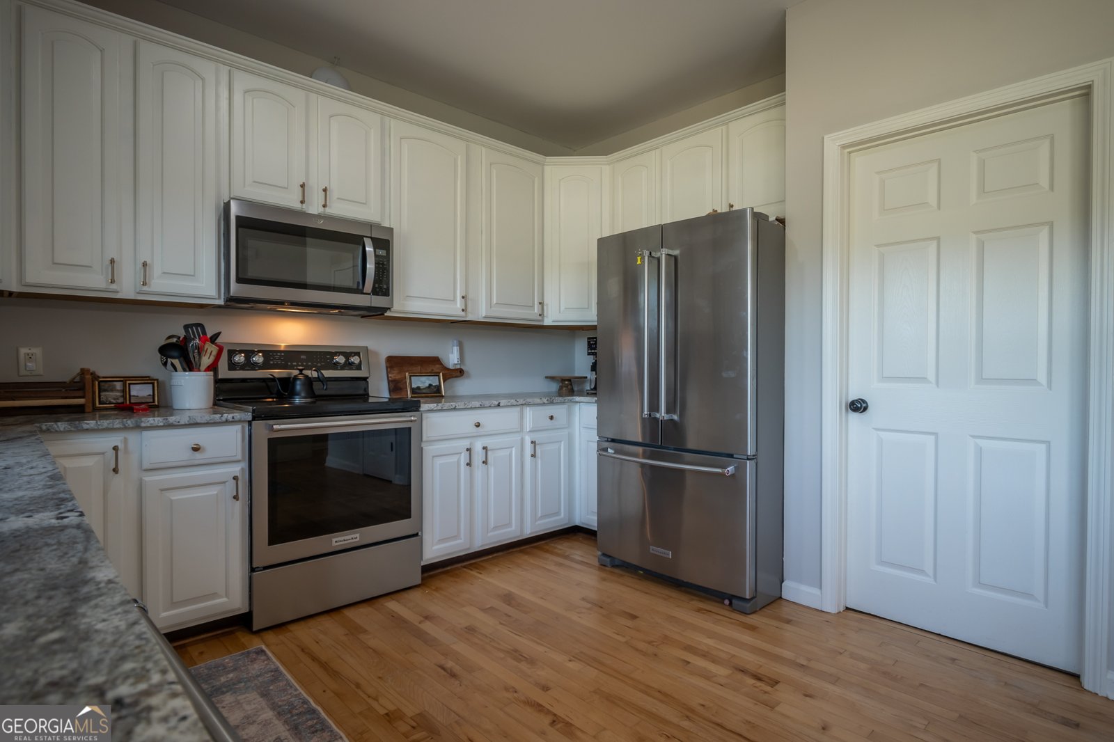 768 Appian Way Statham - Photo 9