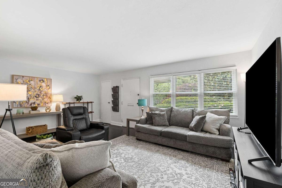 271 Lakemoore Drive Atlanta - Photo 10