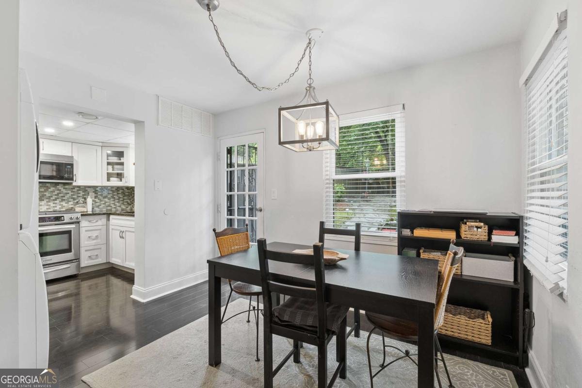 271 Lakemoore Drive Atlanta - Photo 8