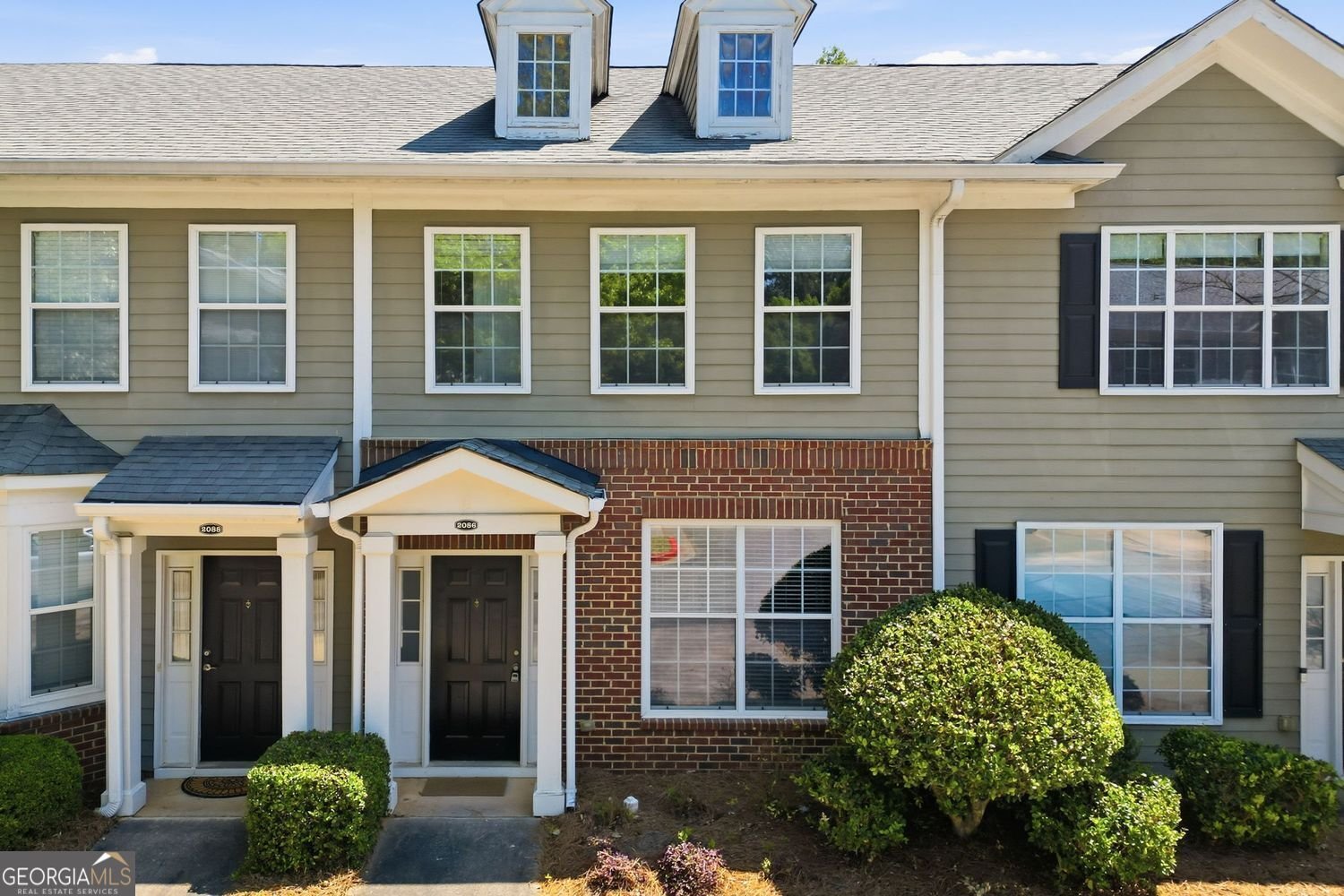 2086 Del Lago Circle Kennesaw - Photo 1