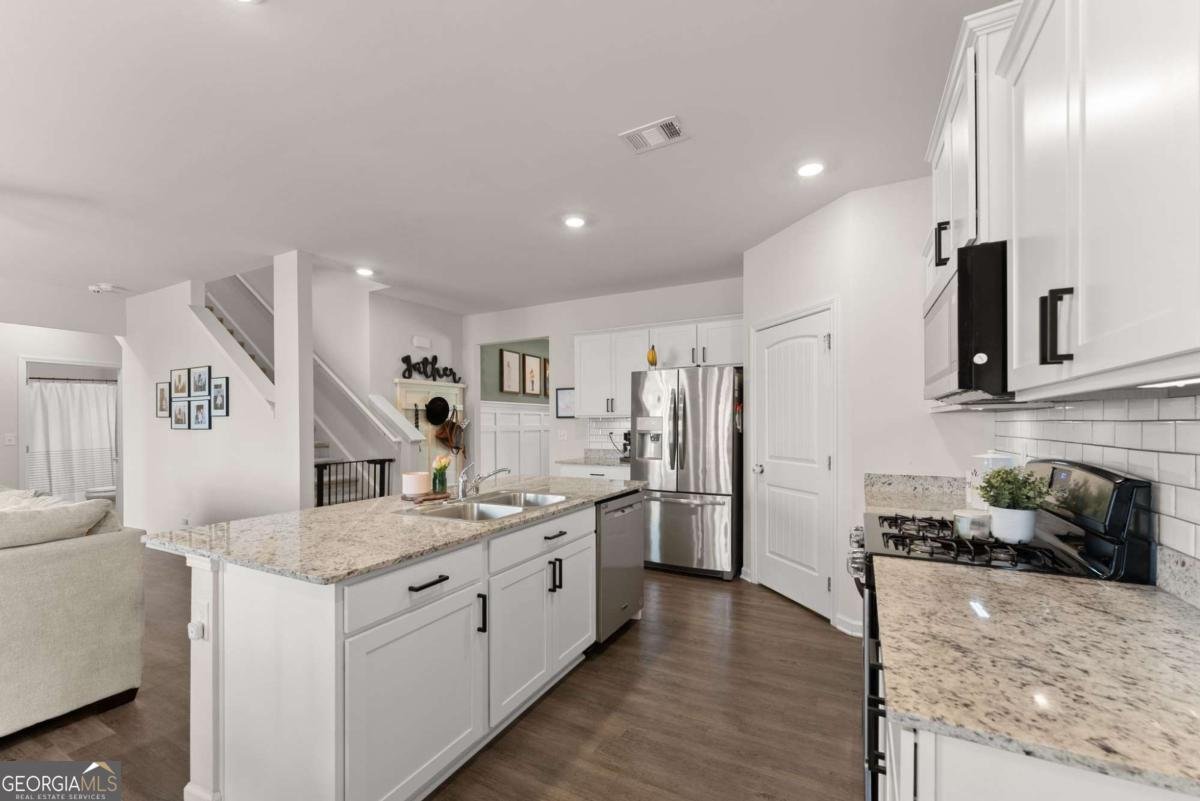5549 Barberry Avenue Oakwood - Photo 16