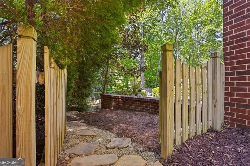 4662 Gilhams Road Roswell - Photo 67
