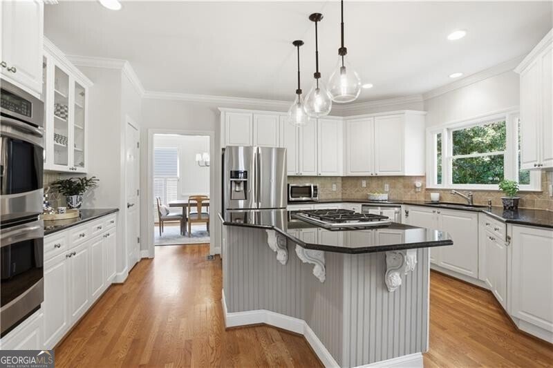 4662 Gilhams Road Roswell - Photo 9