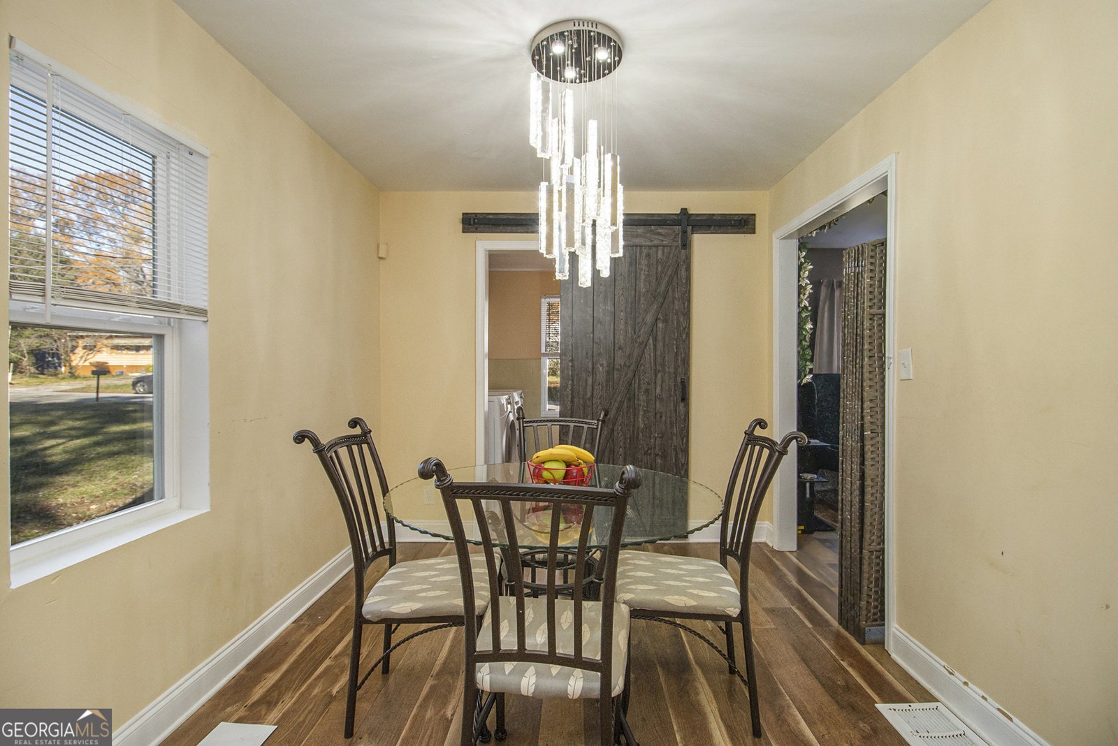 2487 Spring Garden Drive Atlanta - Photo 9