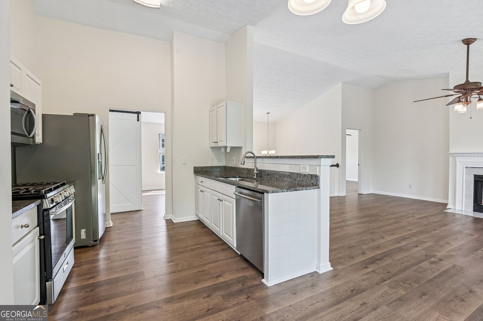 123 River Marsh Lane Woodstock - Photo 6