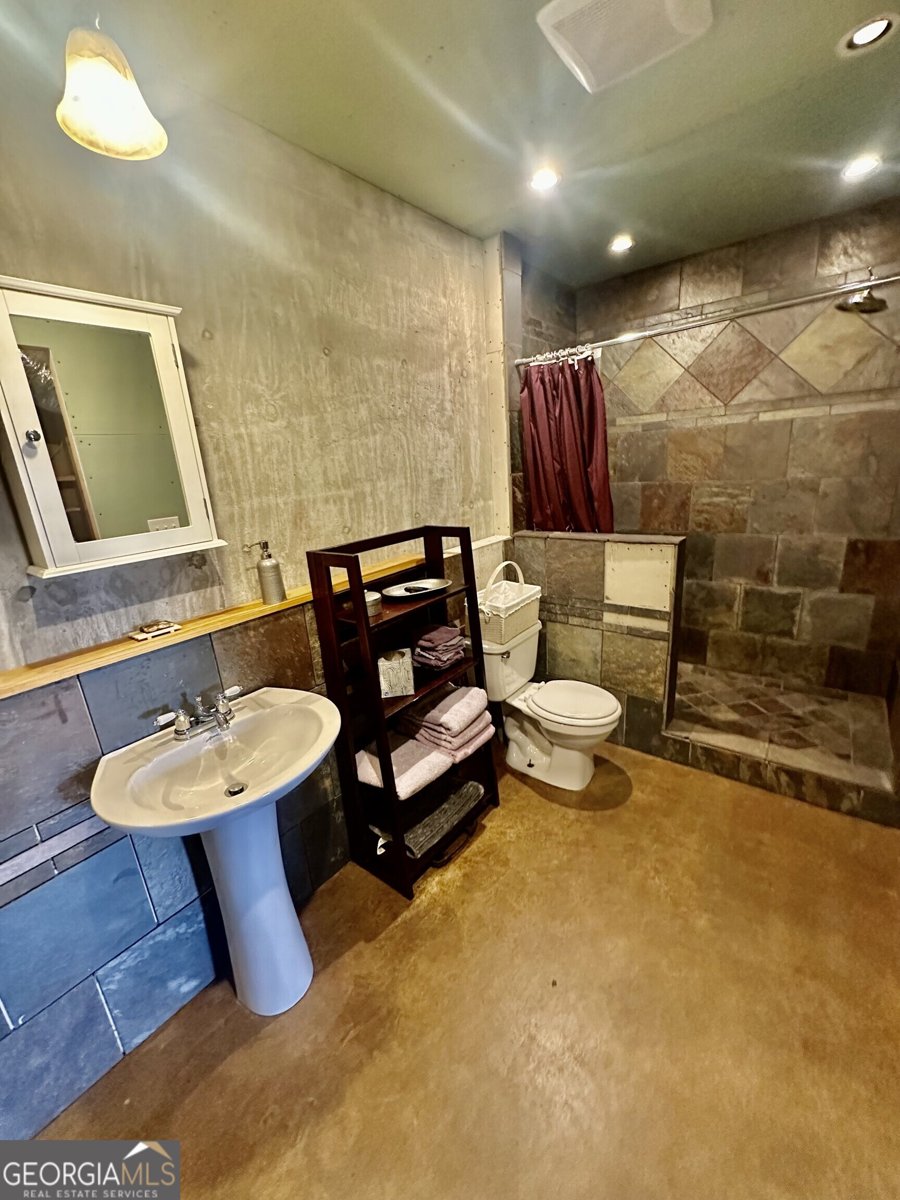560 Amicalola Woods Road Dawsonville - Photo 19