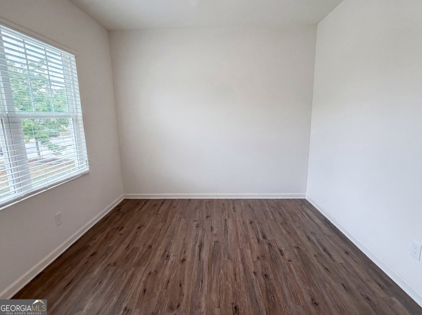 15 Regal Lane Covington - Photo 10