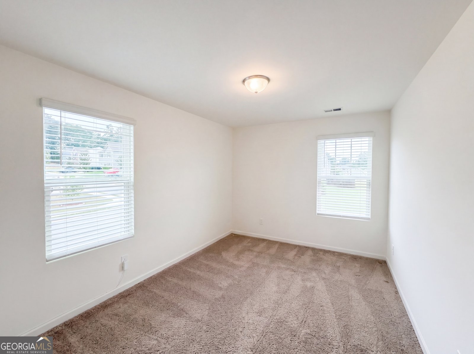 15 Regal Lane Covington - Photo 14