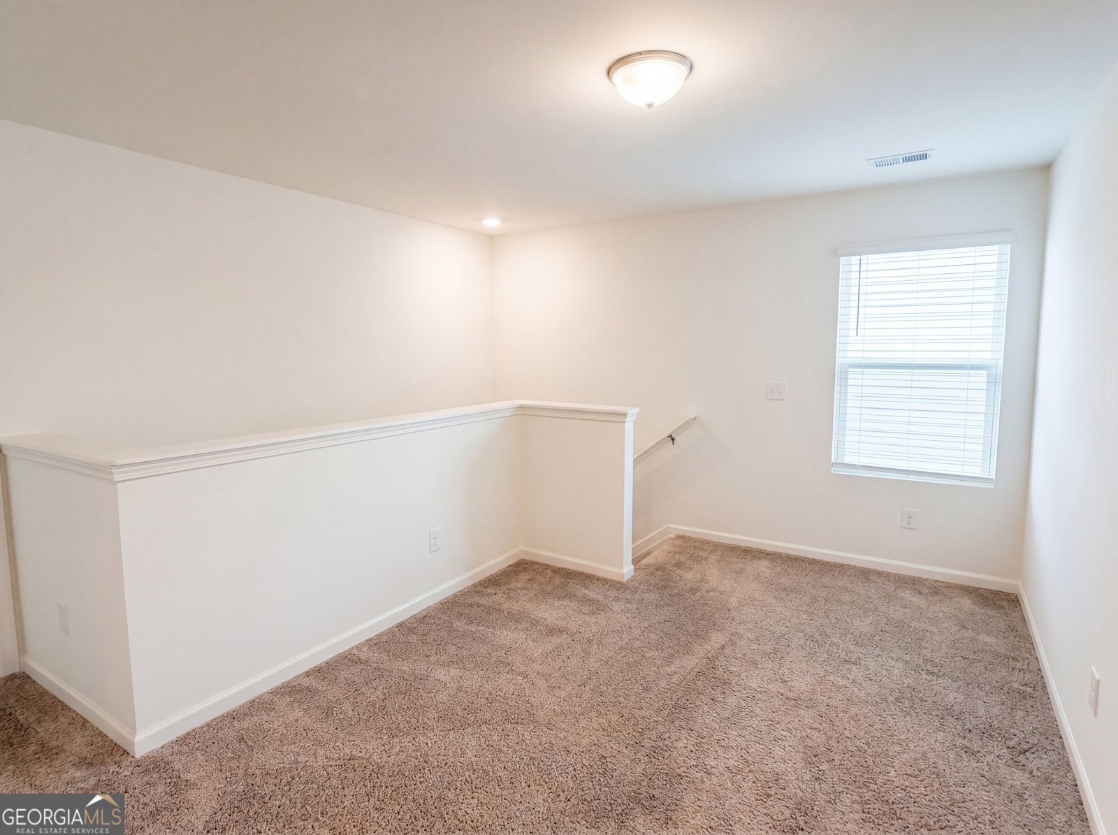 15 Regal Lane Covington - Photo 9