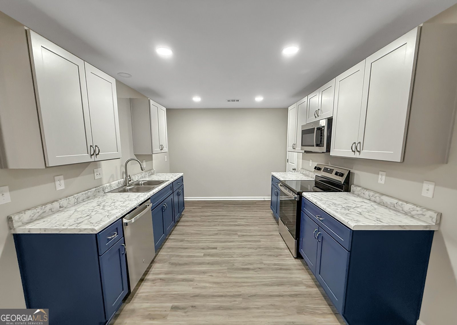 313 Airman Blvd Warner Robins - Photo 12