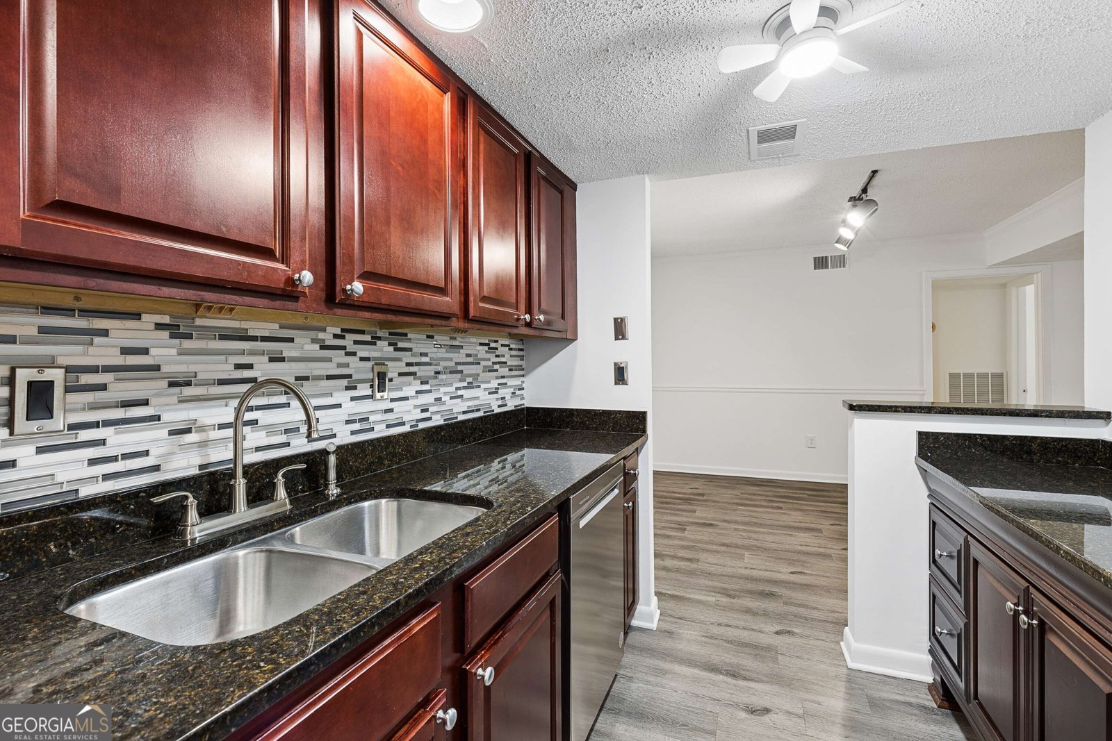 6900 Roswell Road Atlanta - Photo 18