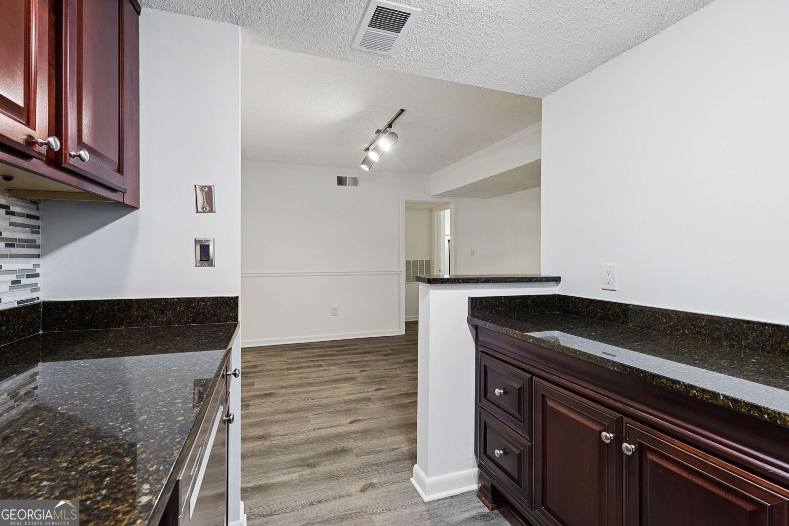 6900 Roswell Road Atlanta - Photo 19
