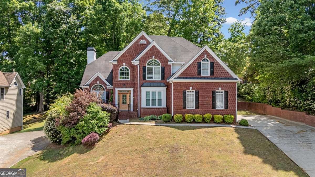 6915 Glen Cove Lane Stone Mountain - Photo 1