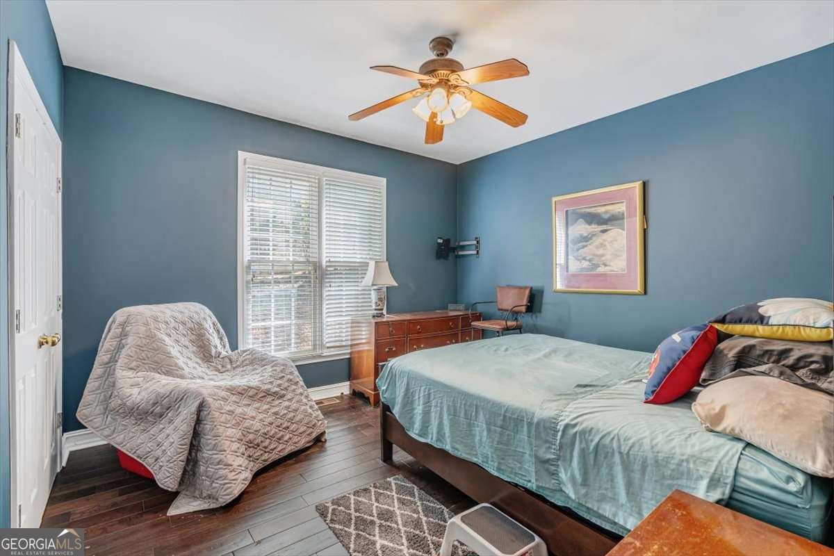 6915 Glen Cove Lane Stone Mountain - Photo 12