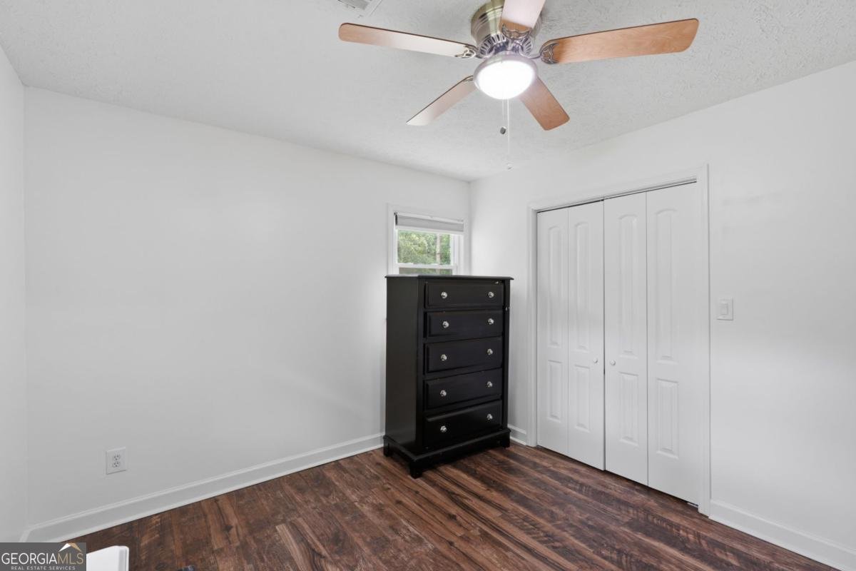 405 Barbara Lane Carrollton - Photo 17
