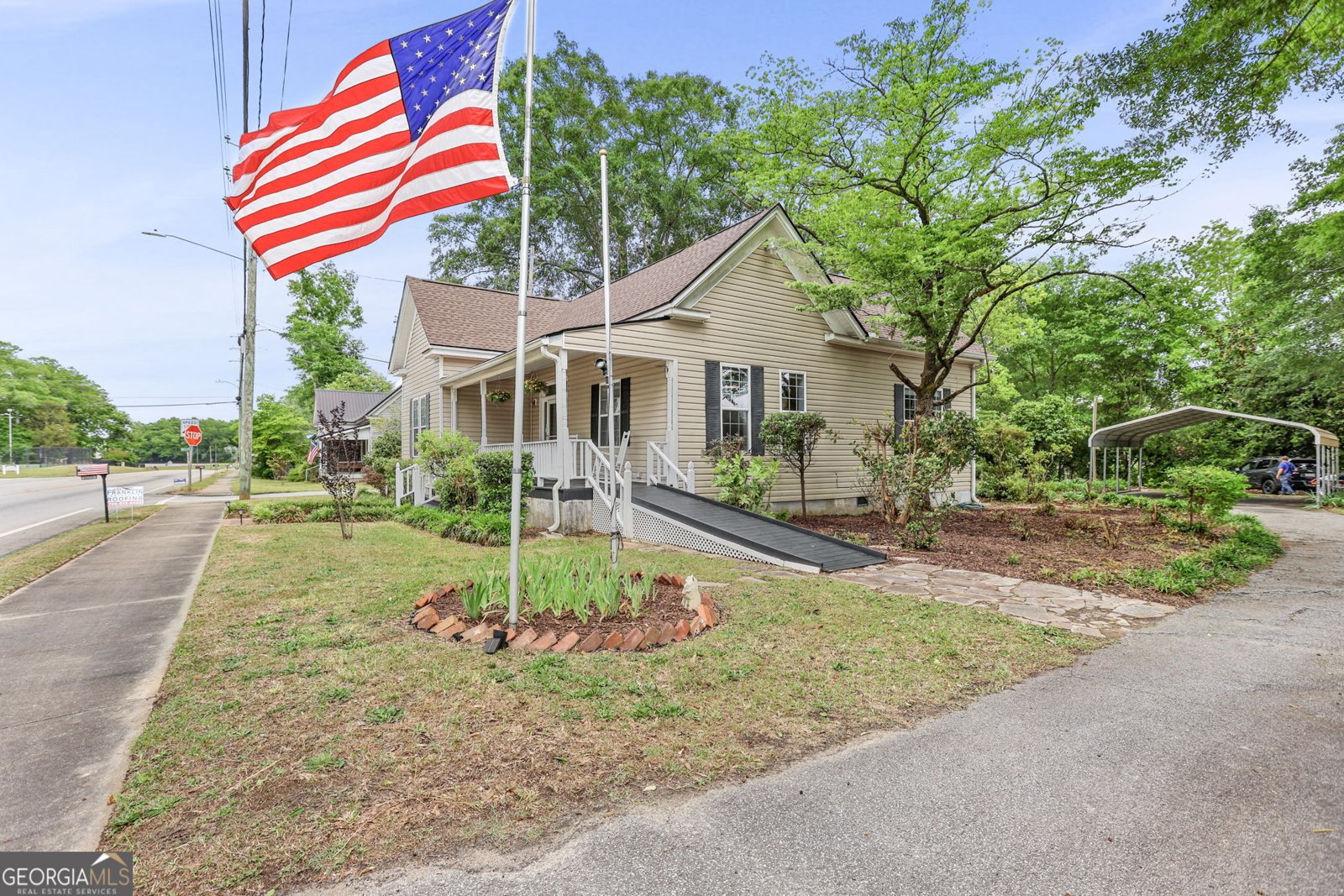 18256 Main Street Woodbury - Photo 33