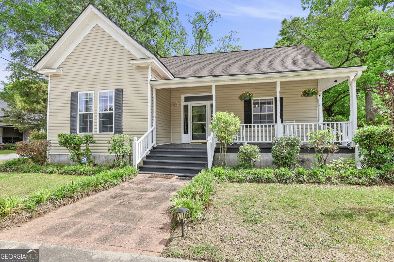18256 Main Street Woodbury - Photo 36