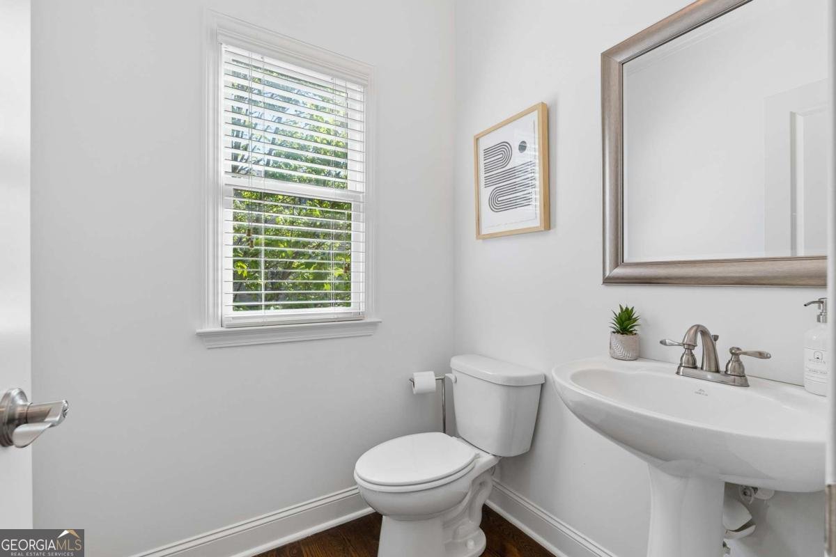 255 Southerland Terrace Atlanta - Photo 10