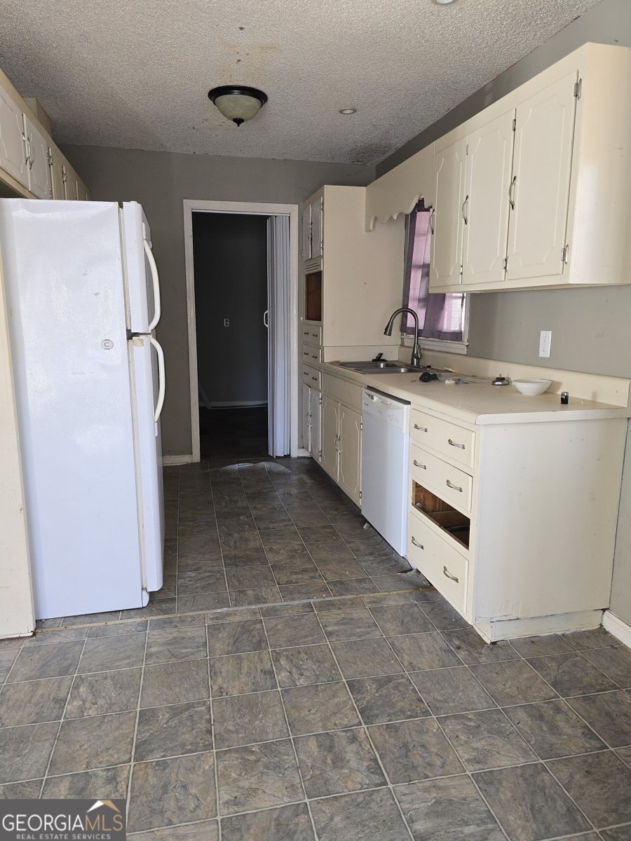 166 Lakeshore Drive Ivey - Photo 10